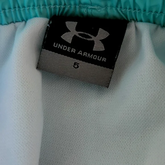 Under Armour, Swim Trunks with Liner, Boys Sz 5, 100% Polyester, Machine Washabl - Picture 5 of 7